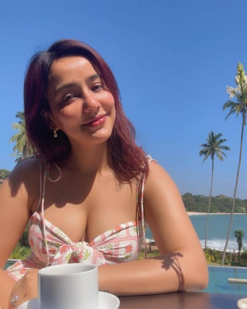 neha-sharma-thailand-vacation-photos
